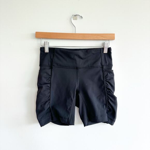 Lululemon Speed Track Ruched Biker Shorts Black 4 - Picture 1 of 5